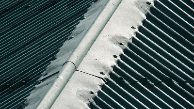 銹轉(zhuǎn)化劑在金屬屋面除銹上真的管用嗎？青島恩澤化工CP10告訴您